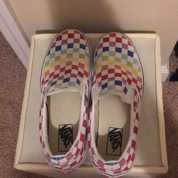 Selling Multicolored Vans - Picture 5 of 5
